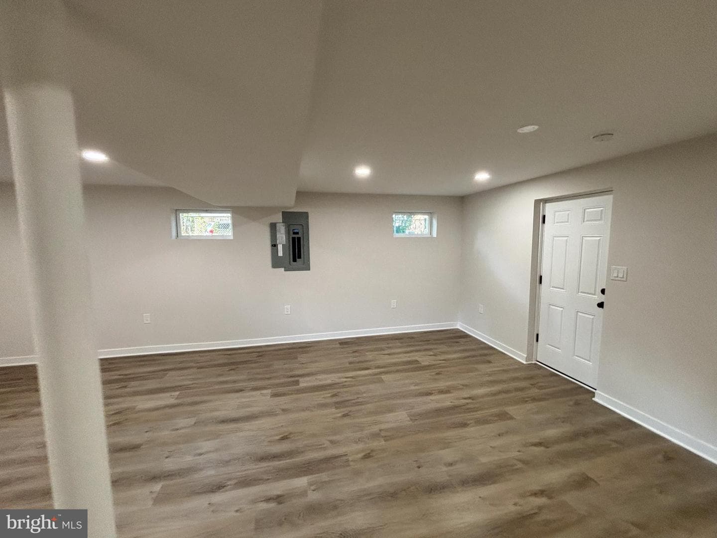 80 Beach Drive photo 49