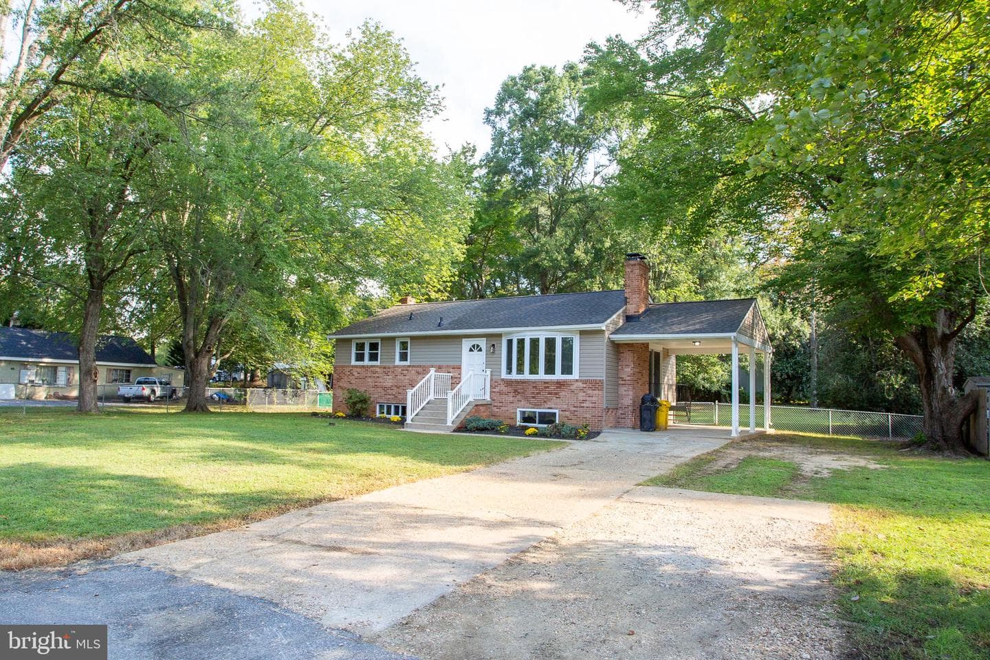 80 Beach Drive photo 58