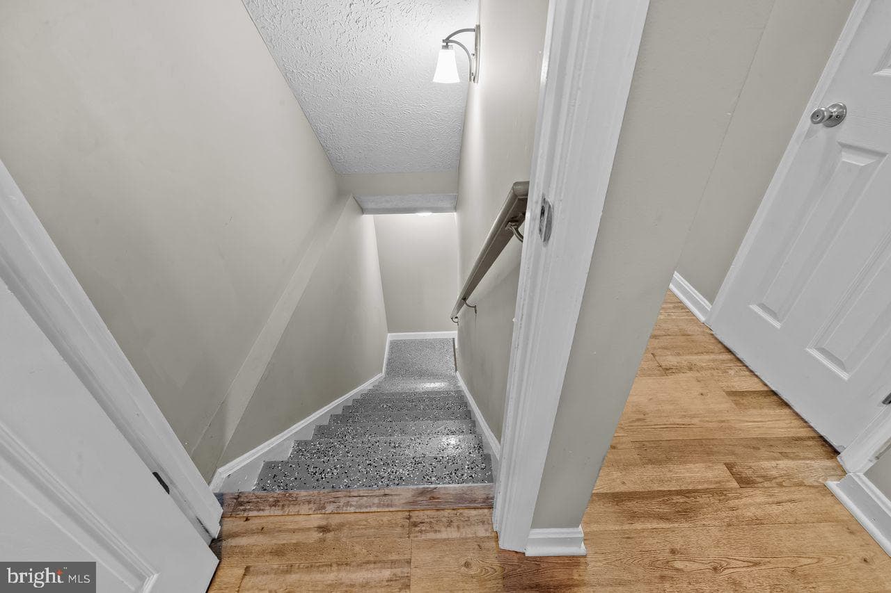 1002 Elbridge Way photo 21