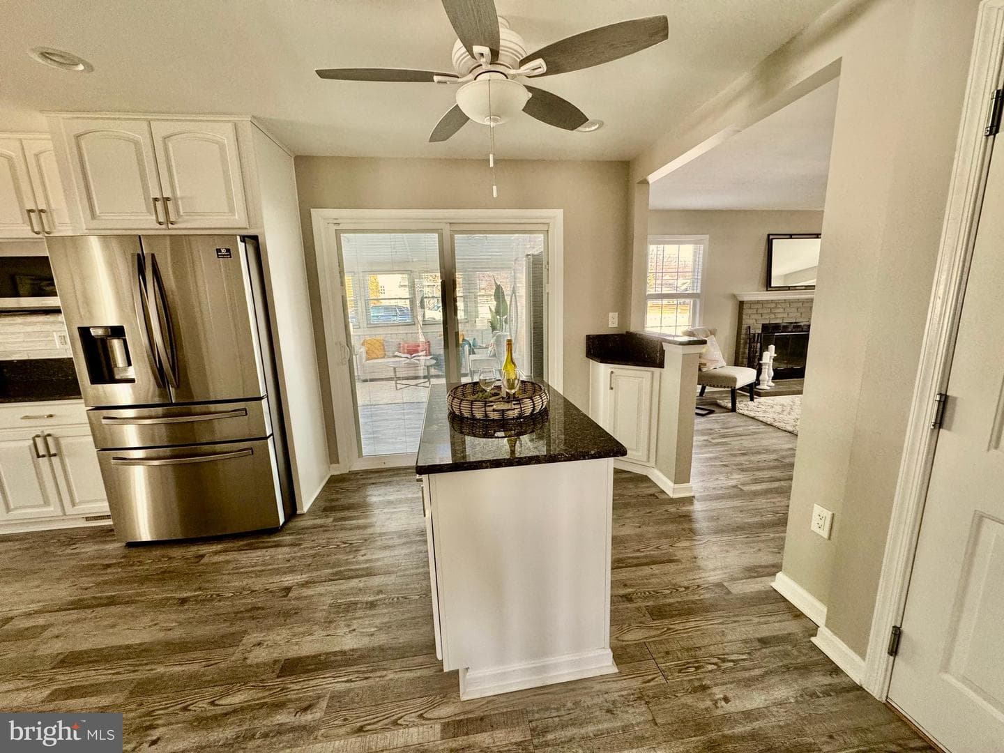 1002 Elbridge Way photo 9