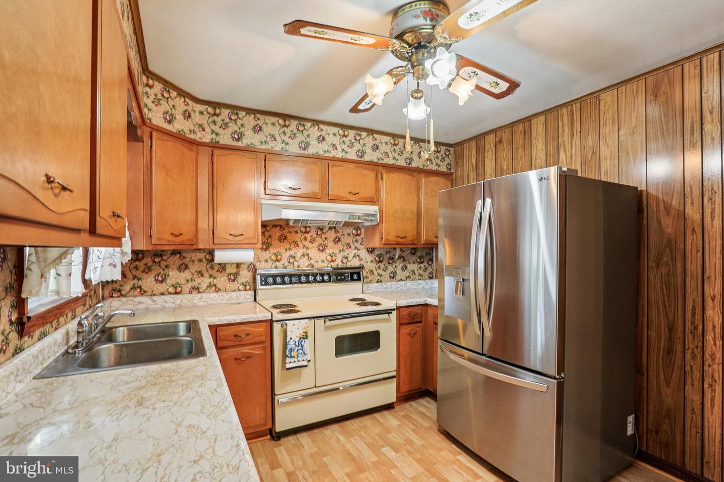 316 Holy Cross Road photo 11