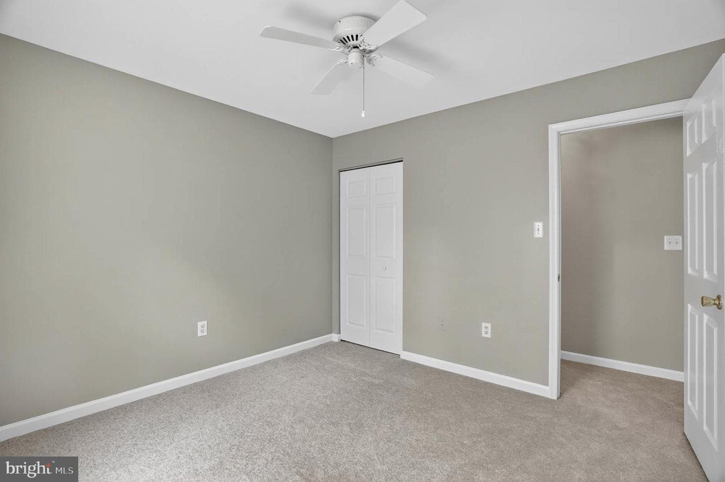 1749 Maple Avenue photo 30
