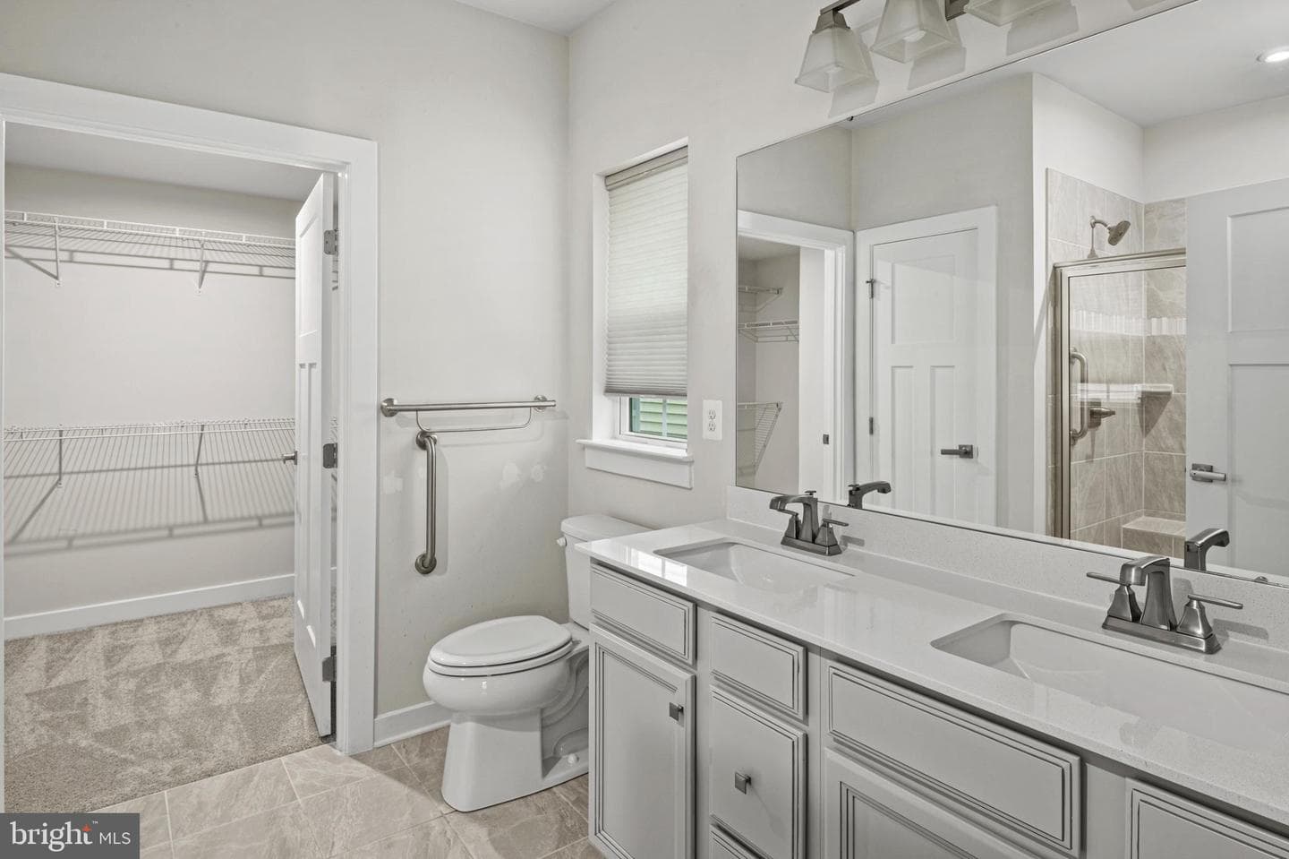 1512 Catbriar Way photo 13