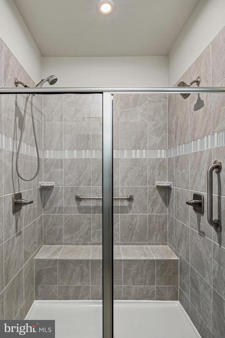 1512 Catbriar Way photo 14