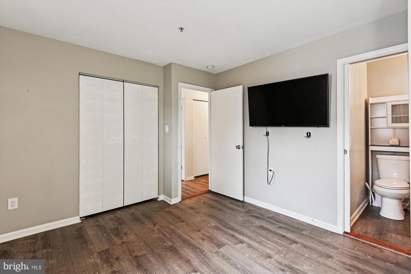 1034 Saint Margarets Drive photo 14