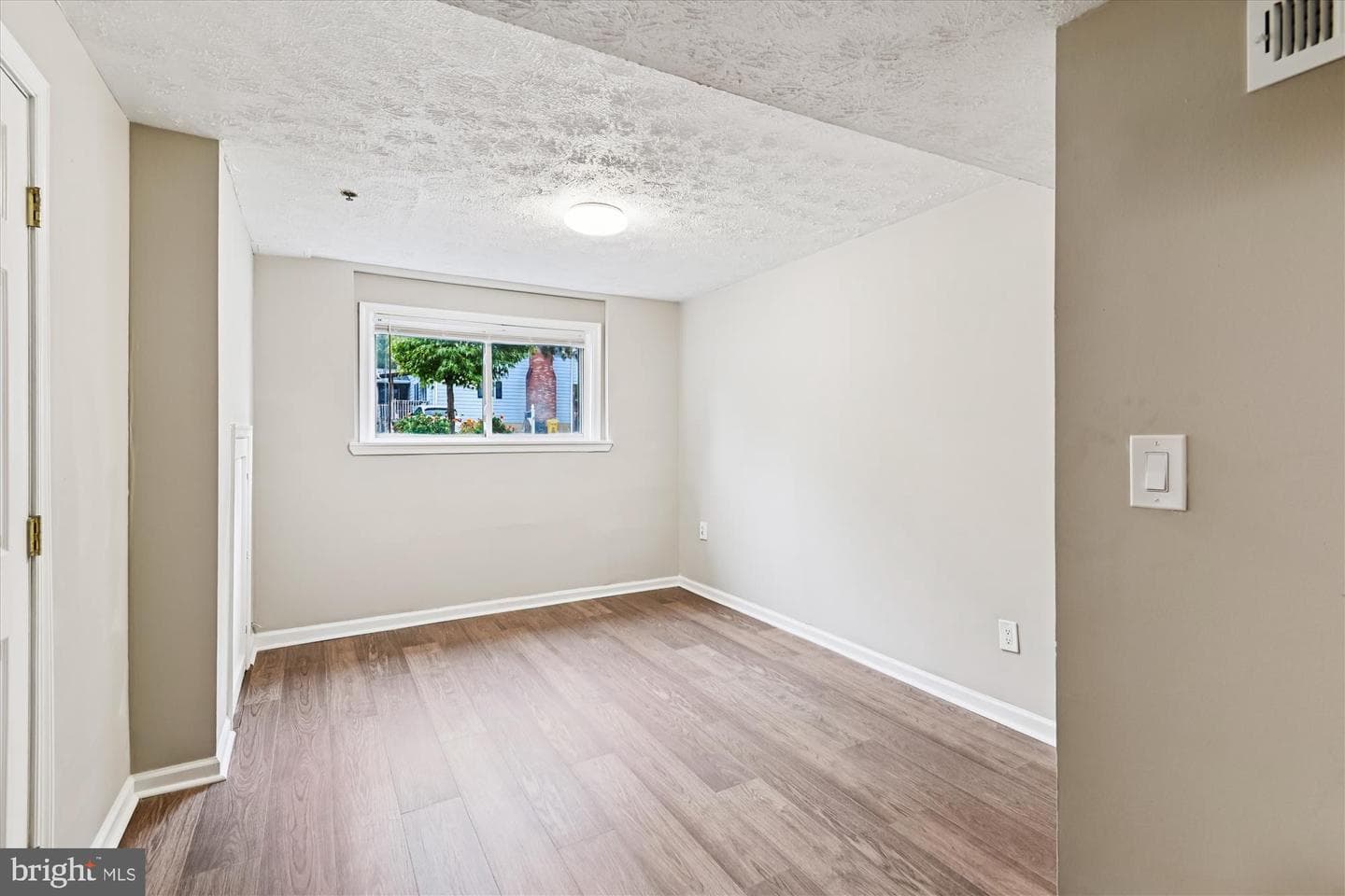 1034 Saint Margarets Drive photo 25