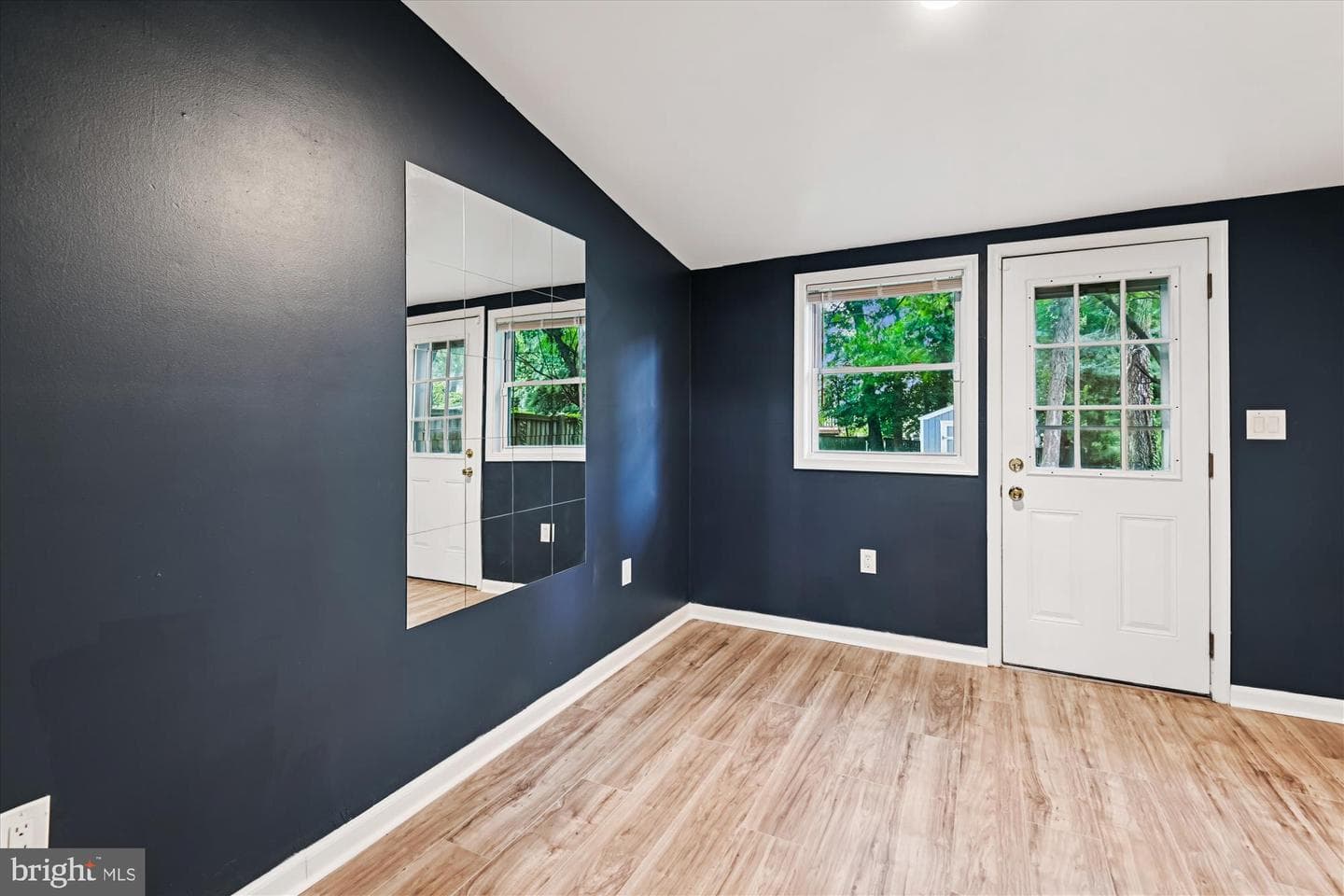 1034 Saint Margarets Drive photo 33