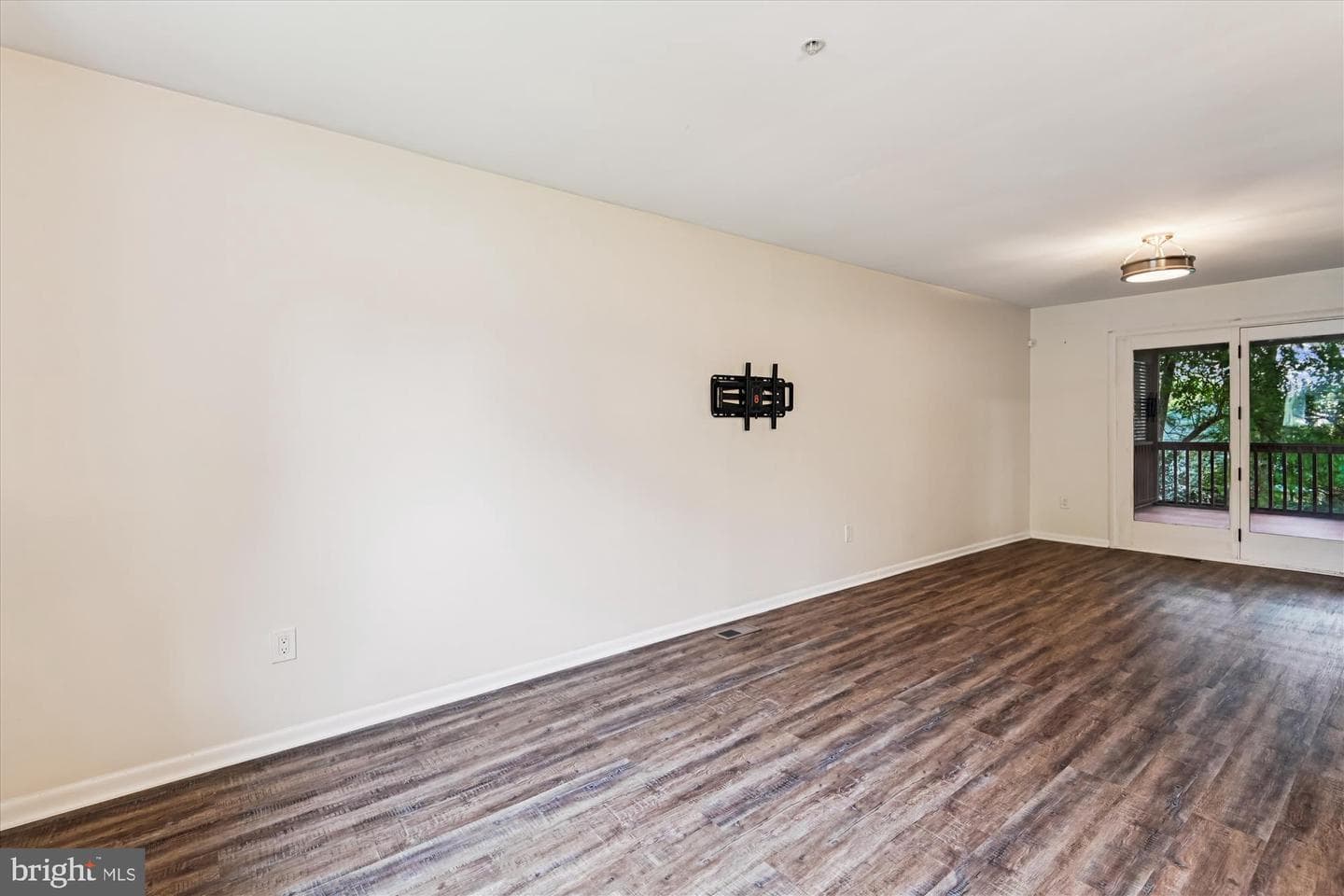 1034 Saint Margarets Drive photo 8
