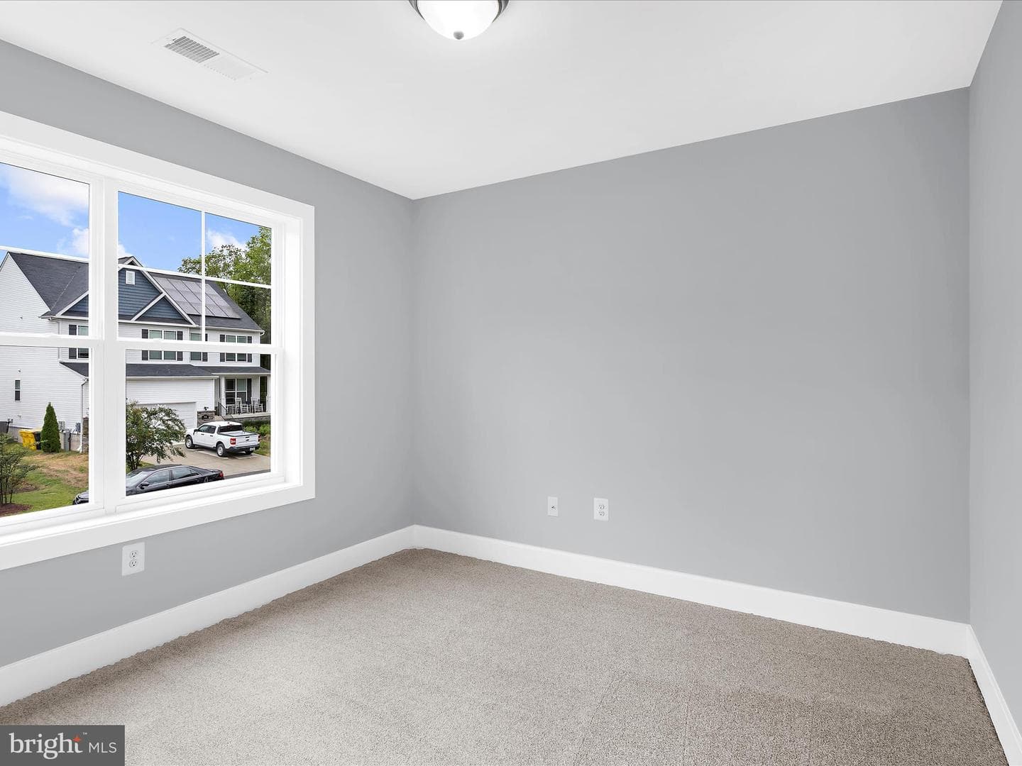 95 Edelton Avenue photo 23