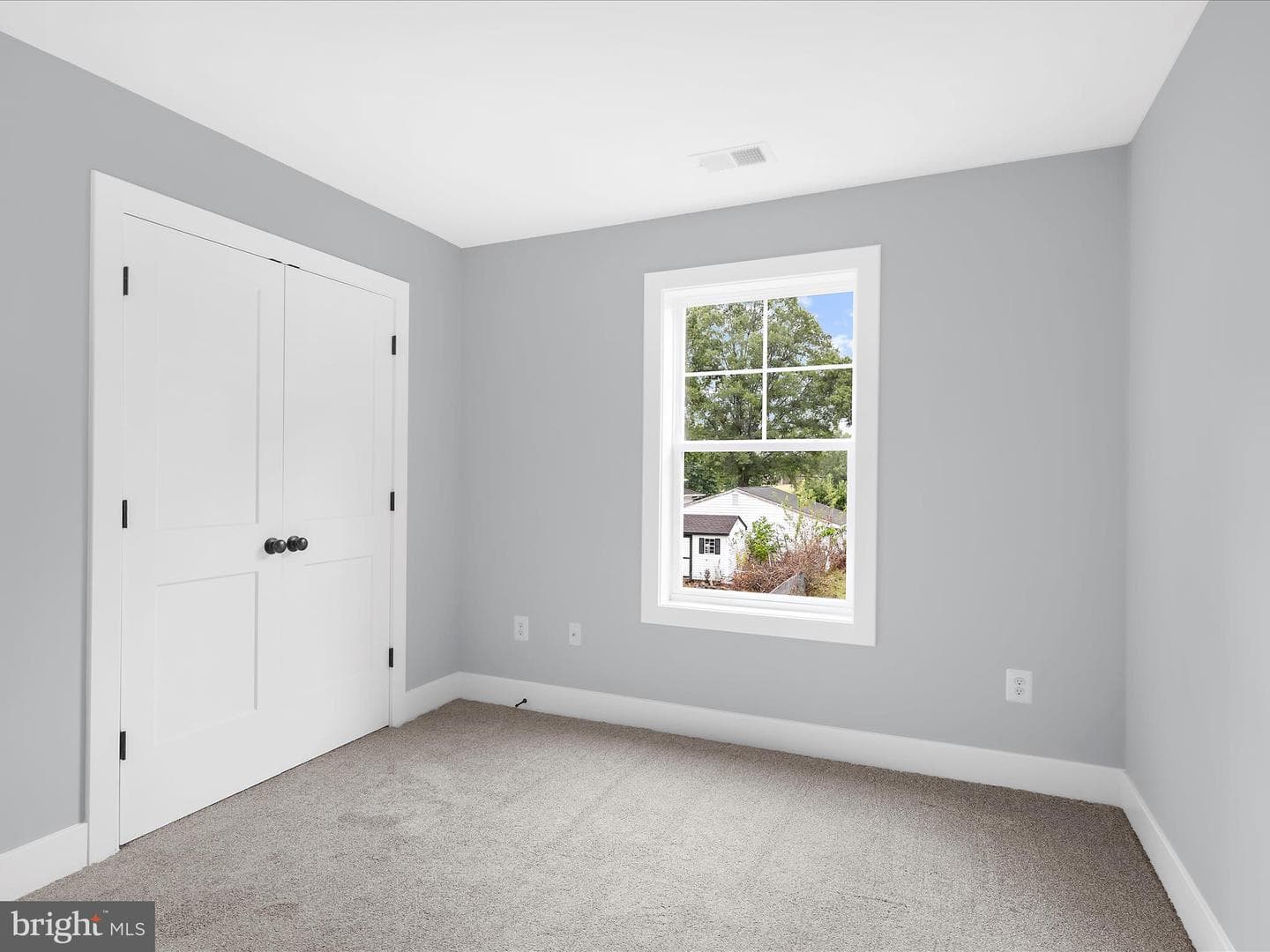 95 Edelton Avenue photo 29