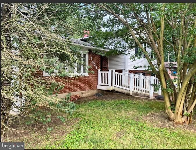 6429 Miami Avenue photo 2