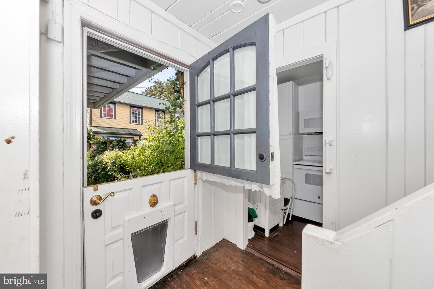 212 King George Street photo 3