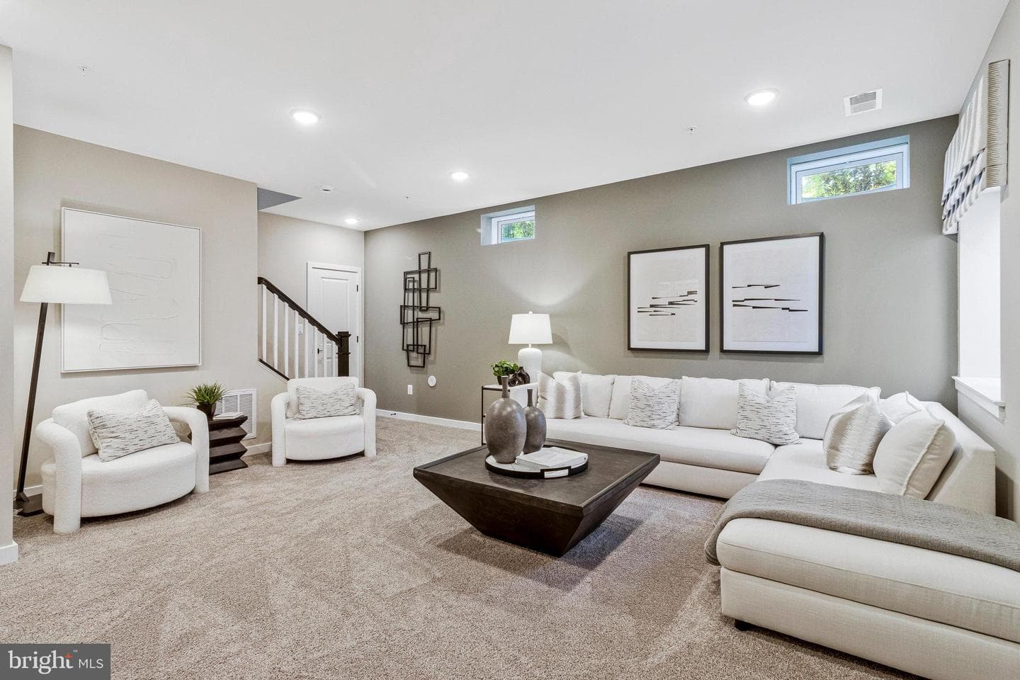 5727 Howard Drive photo 20