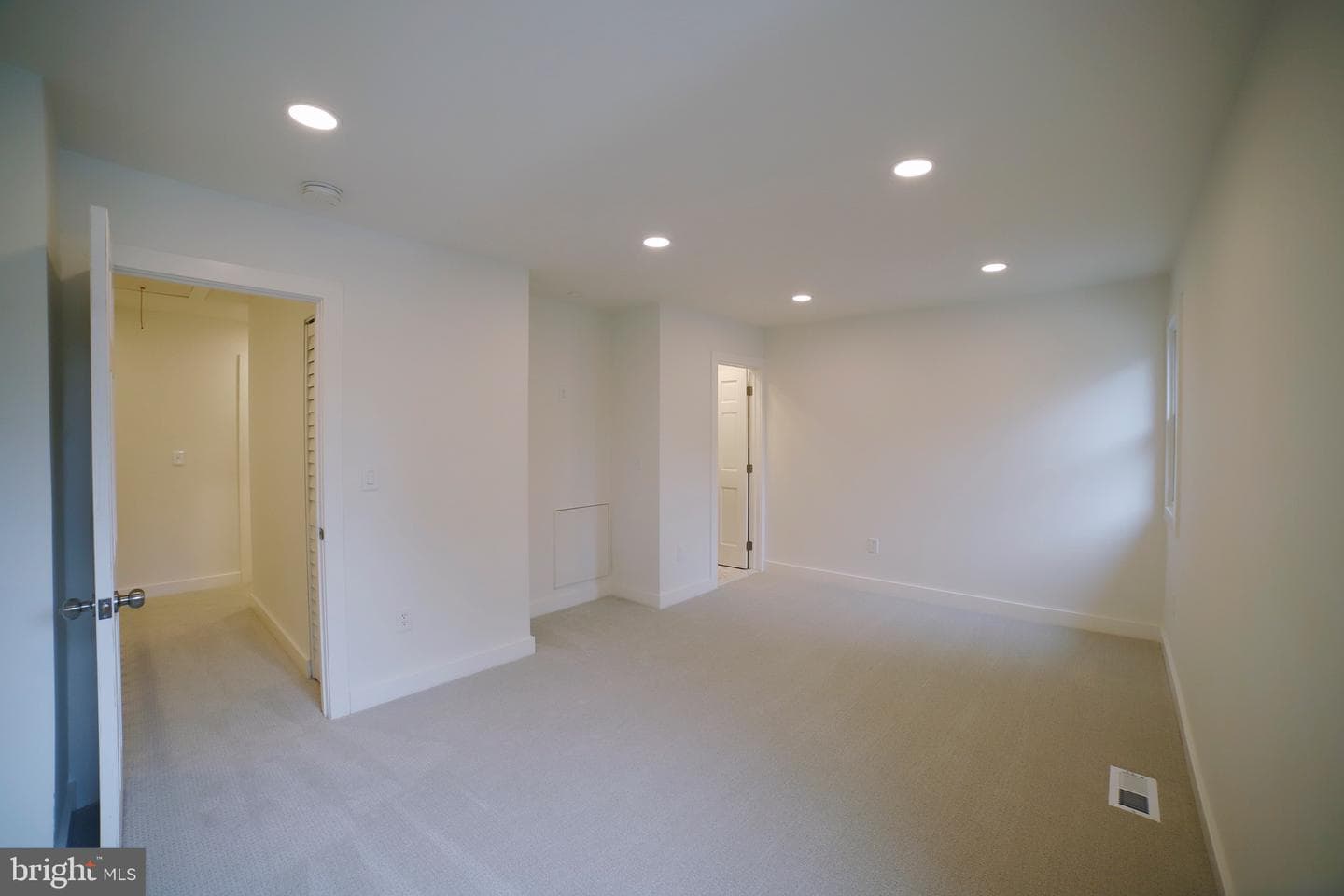 1021 Cedar Ridge Court photo 19