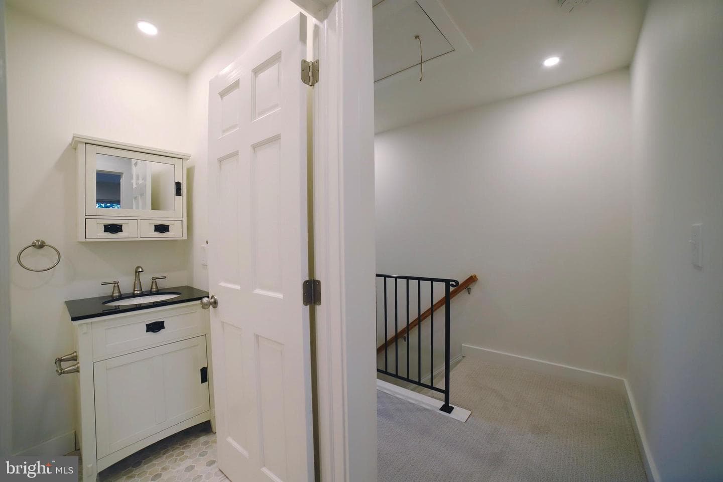 1021 Cedar Ridge Court photo 21