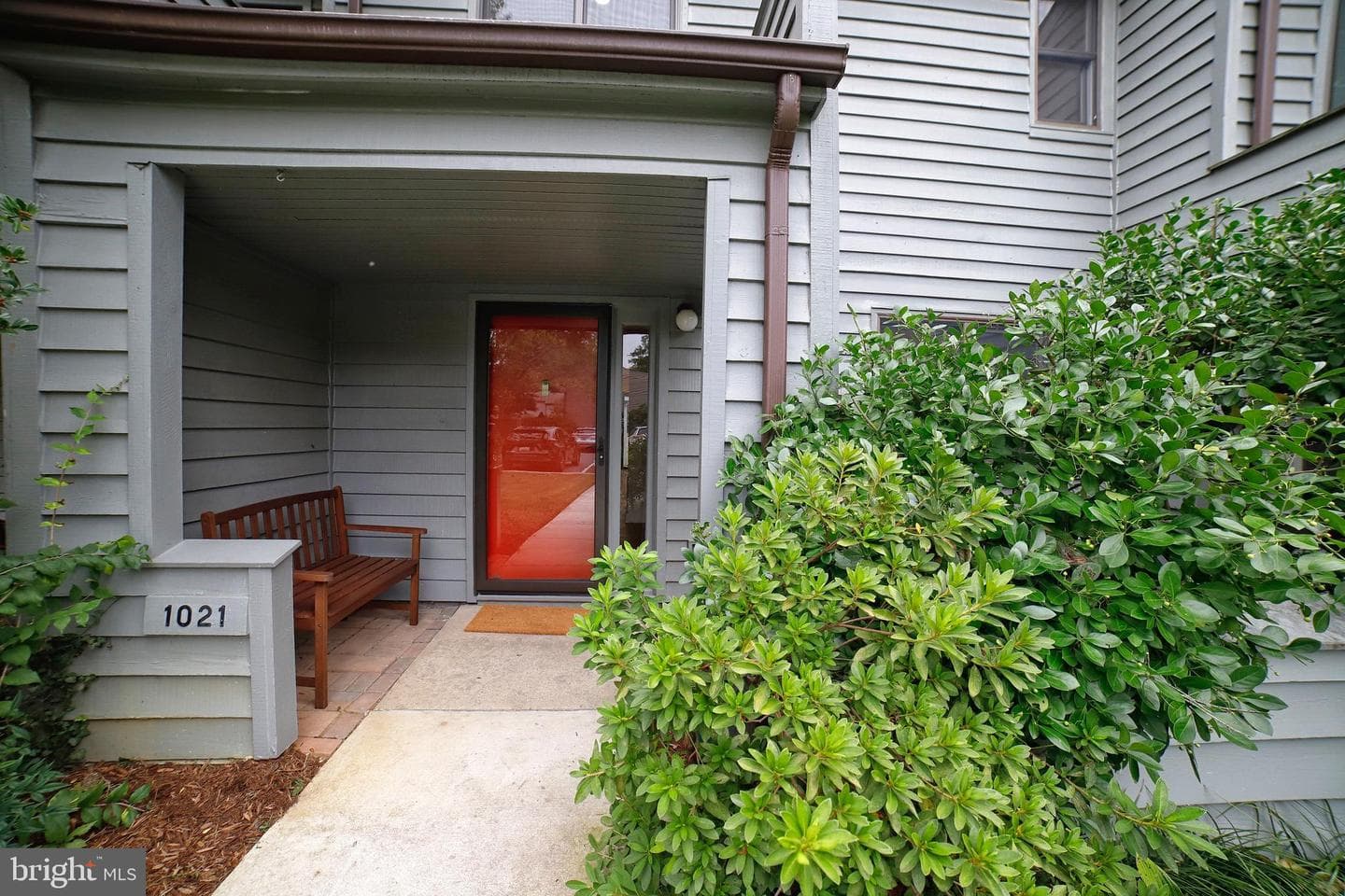 1021 Cedar Ridge Court photo 3