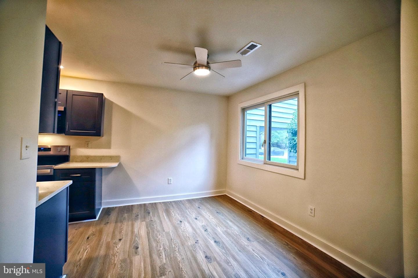 1021 Cedar Ridge Court photo 7