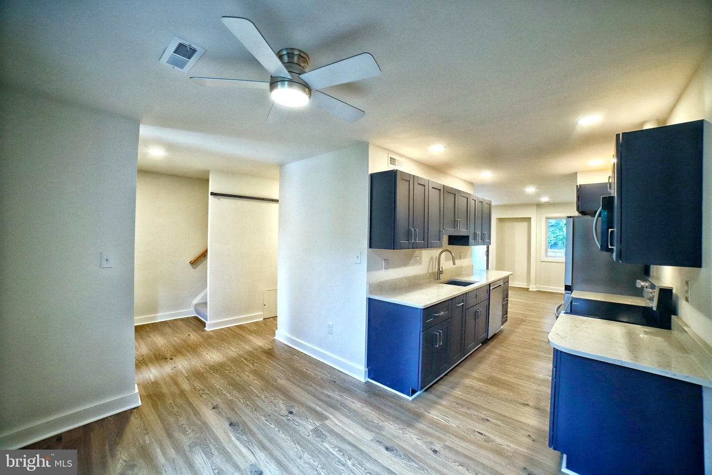 1021 Cedar Ridge Court photo 8