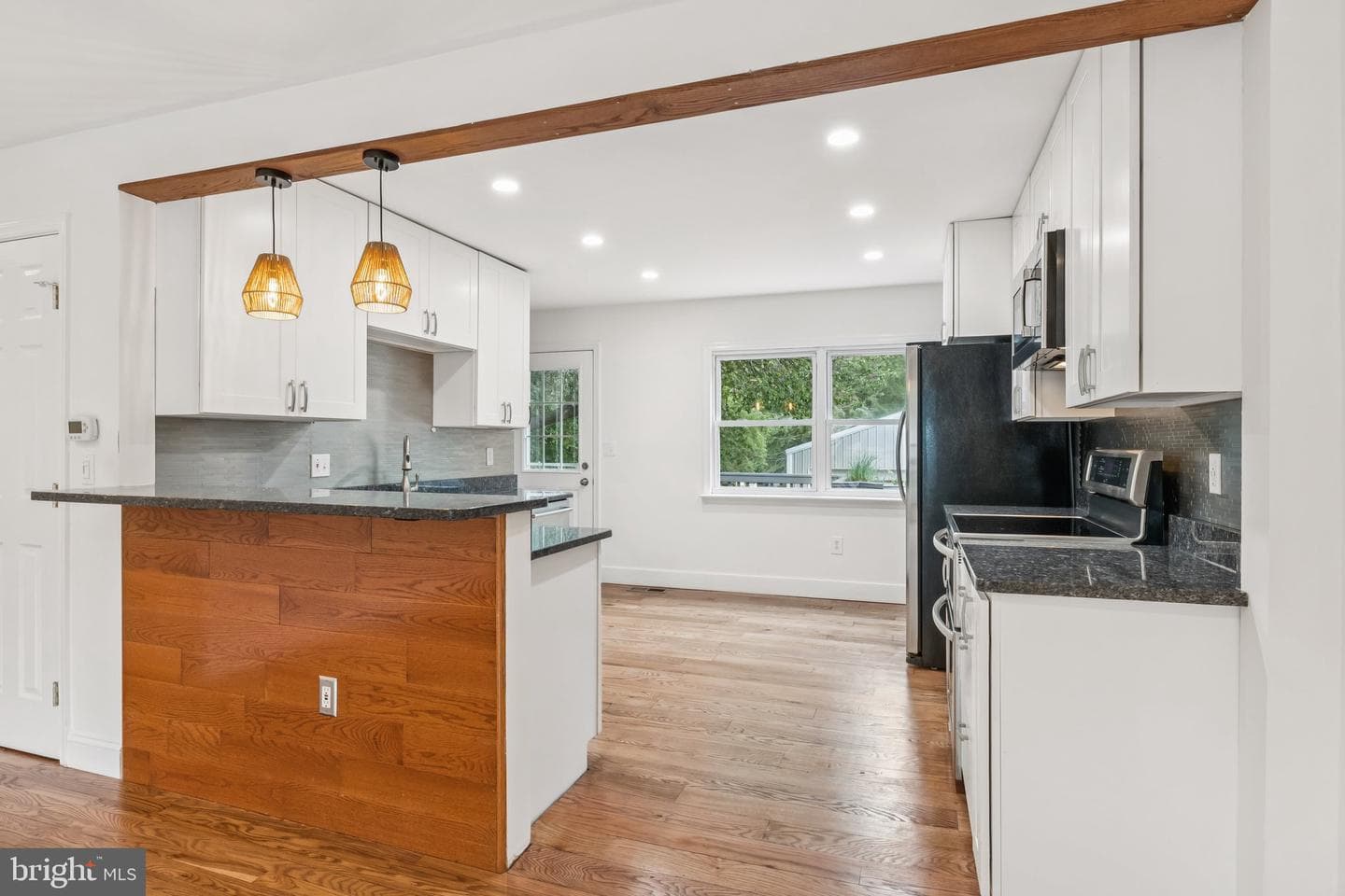 1227 Hampton Road photo 8