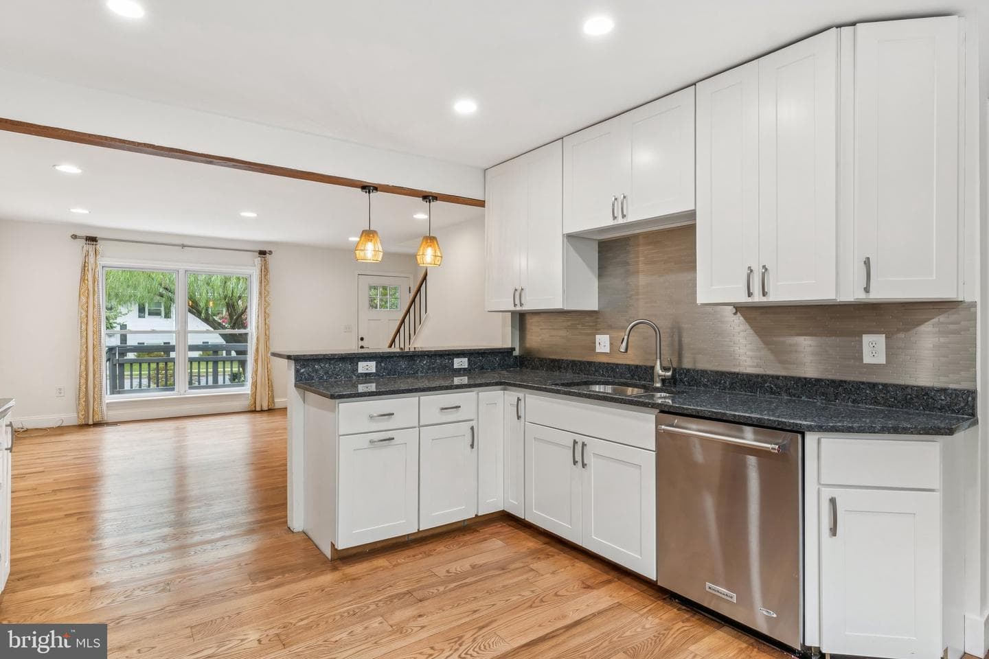 1227 Hampton Road photo 9