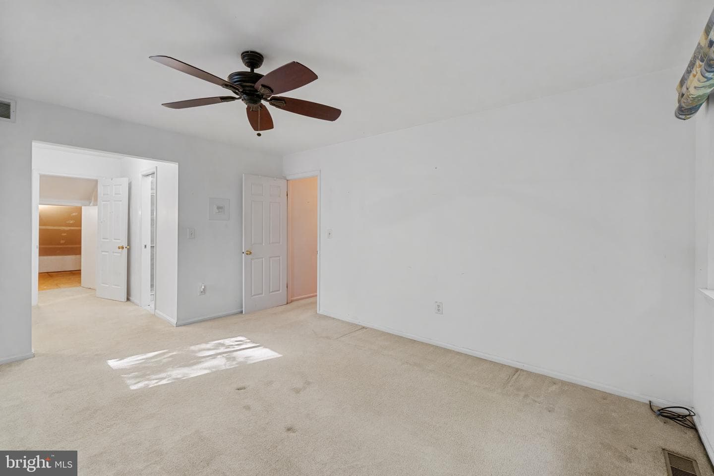 1136 Valentine Creek Drive photo 20