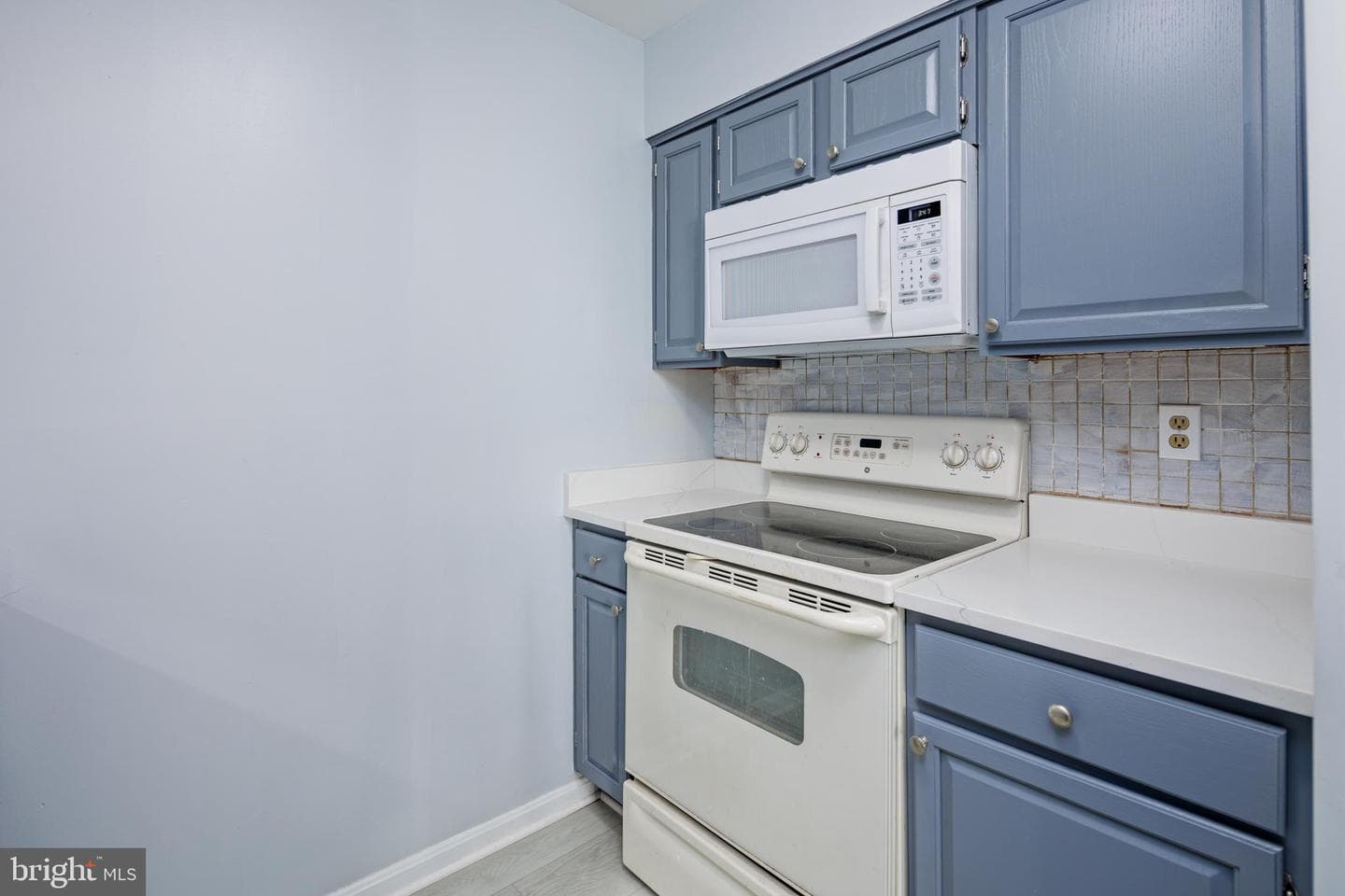 6800 White Water Way #203 photo 12