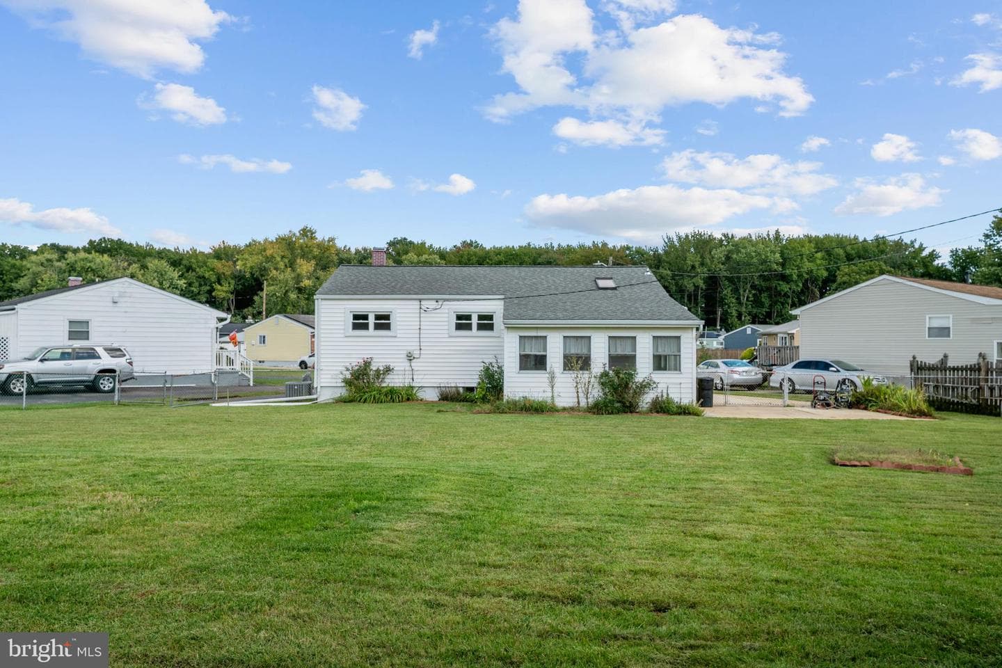 101 Herbert Court photo 30
