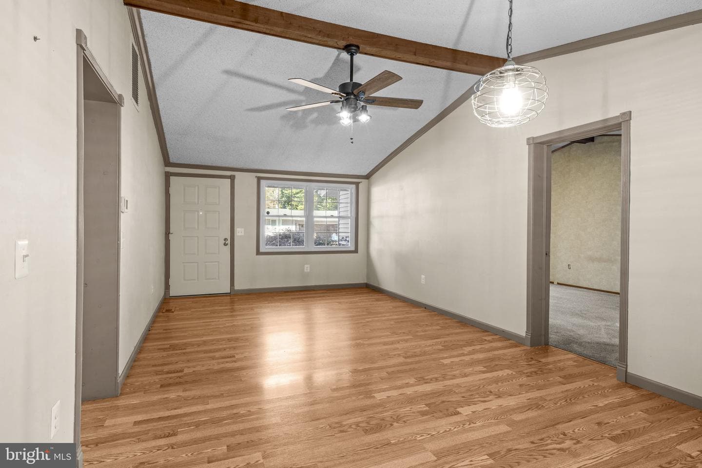 4913 Chestnut Street photo 5
