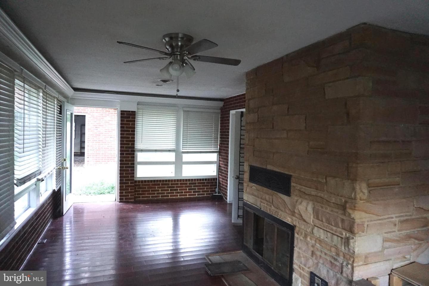 7948 Oak Road photo 23