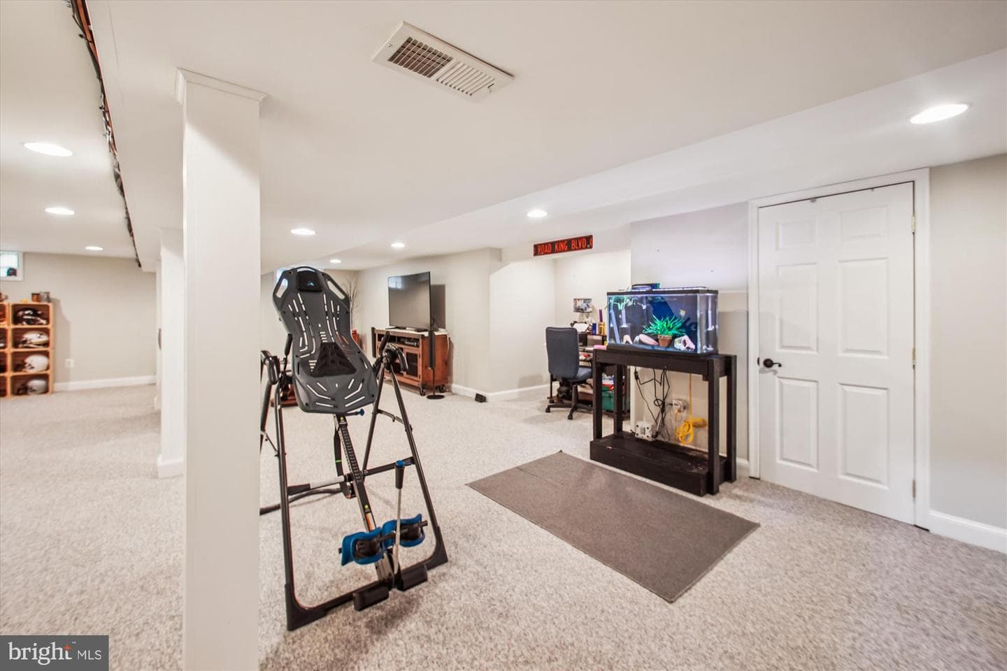 57 Mapledale Avenue photo 44