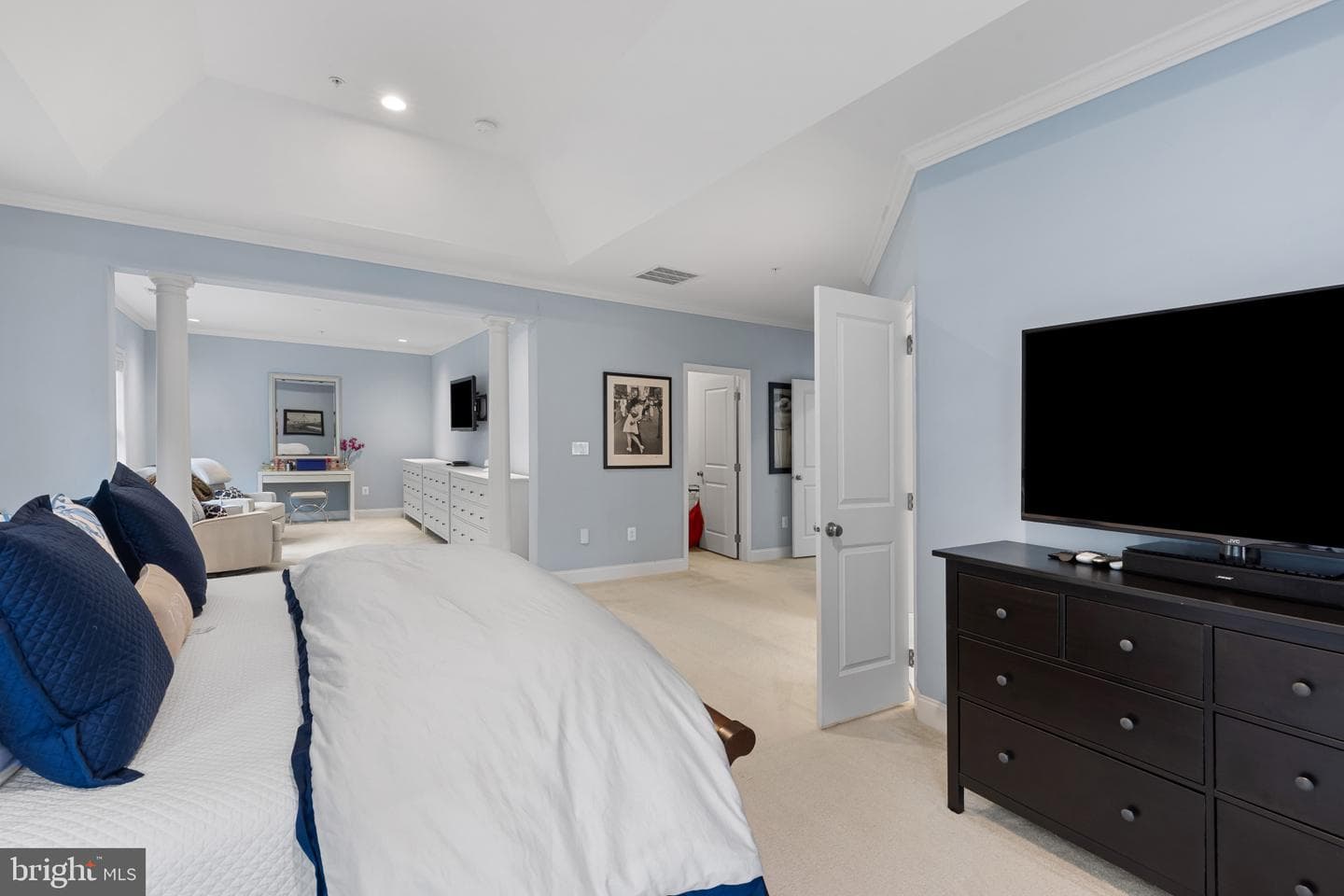 8238 Saint Francis Drive photo 27