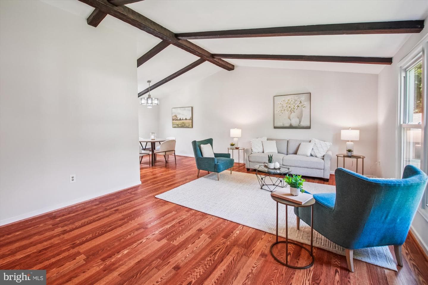 8344 Dubbs Drive photo 3