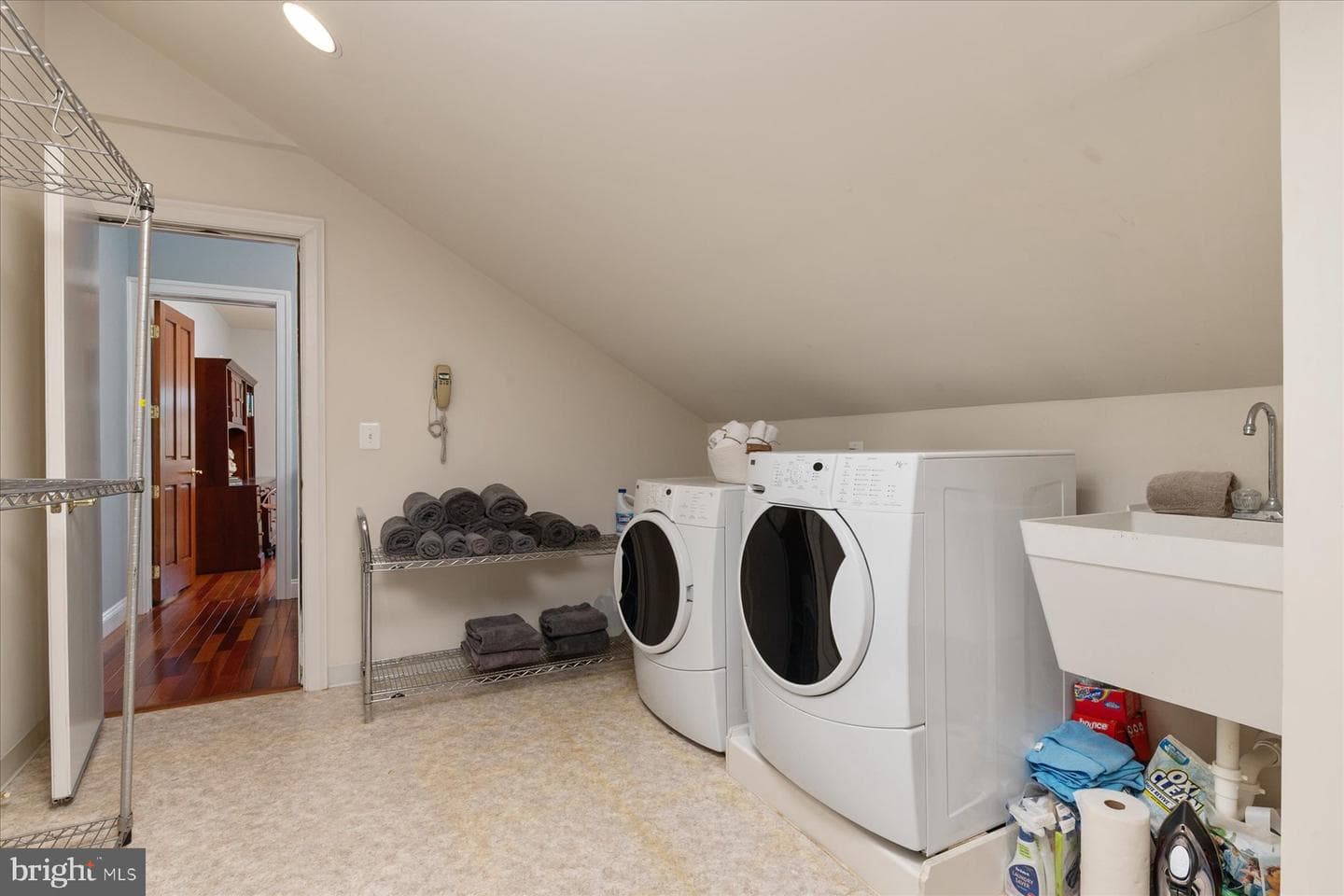145 Spa Drive photo 51