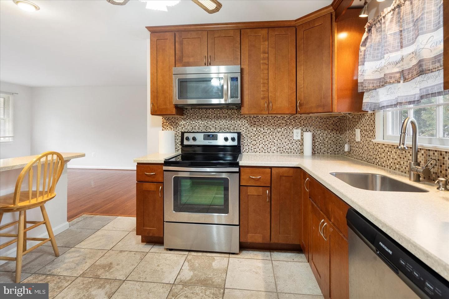 903 Jay Court photo 12