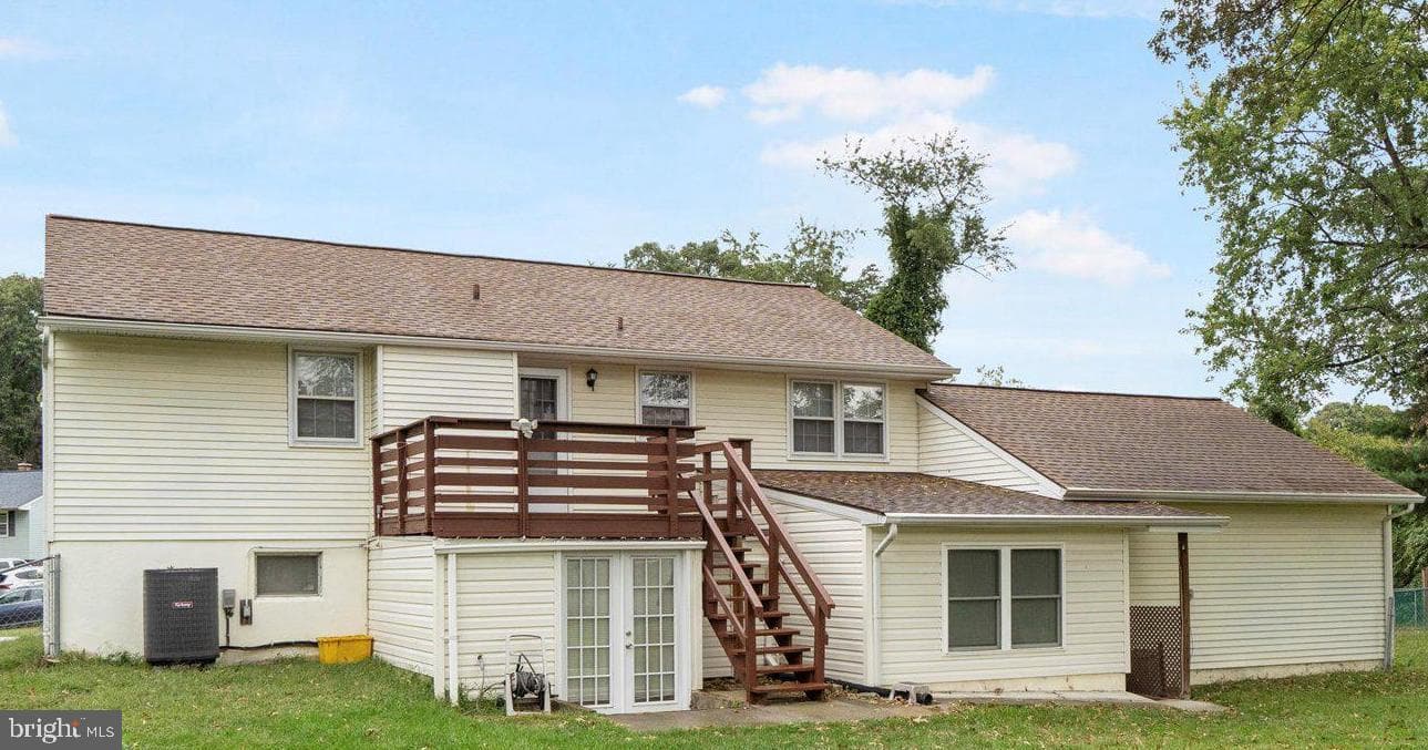 903 Jay Court photo 2