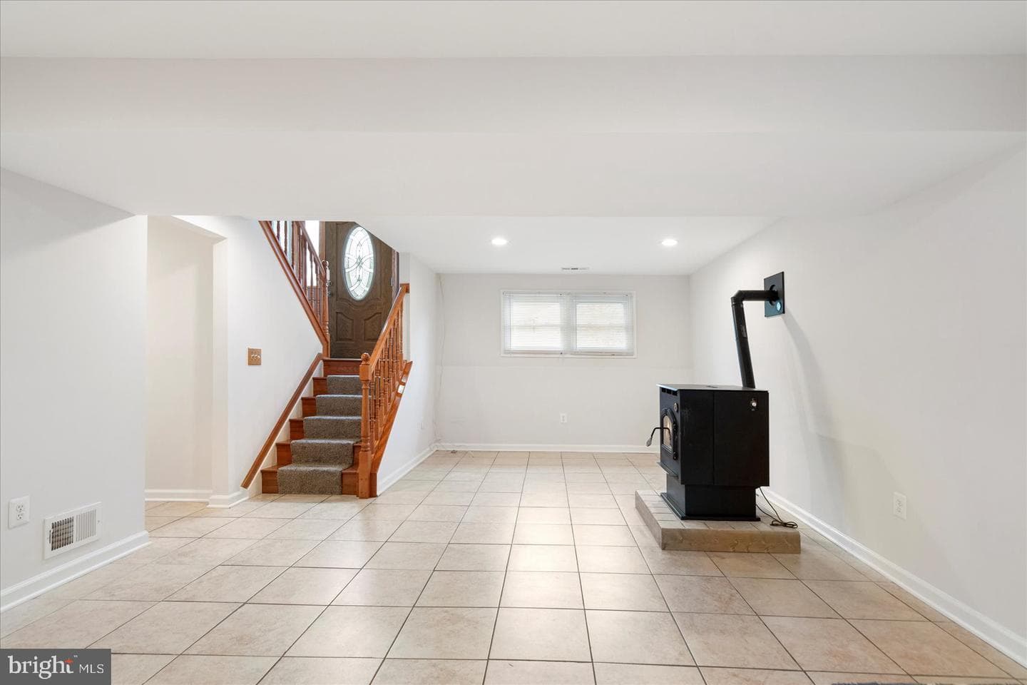 903 Jay Court photo 22