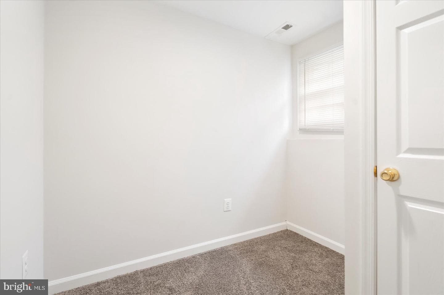 903 Jay Court photo 26