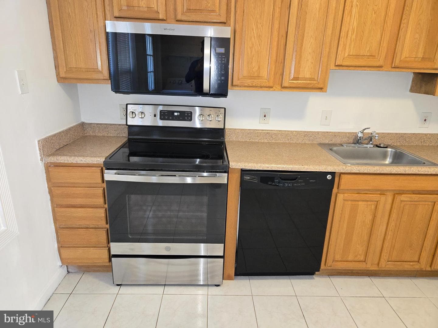 1838 Arwell Court photo 6