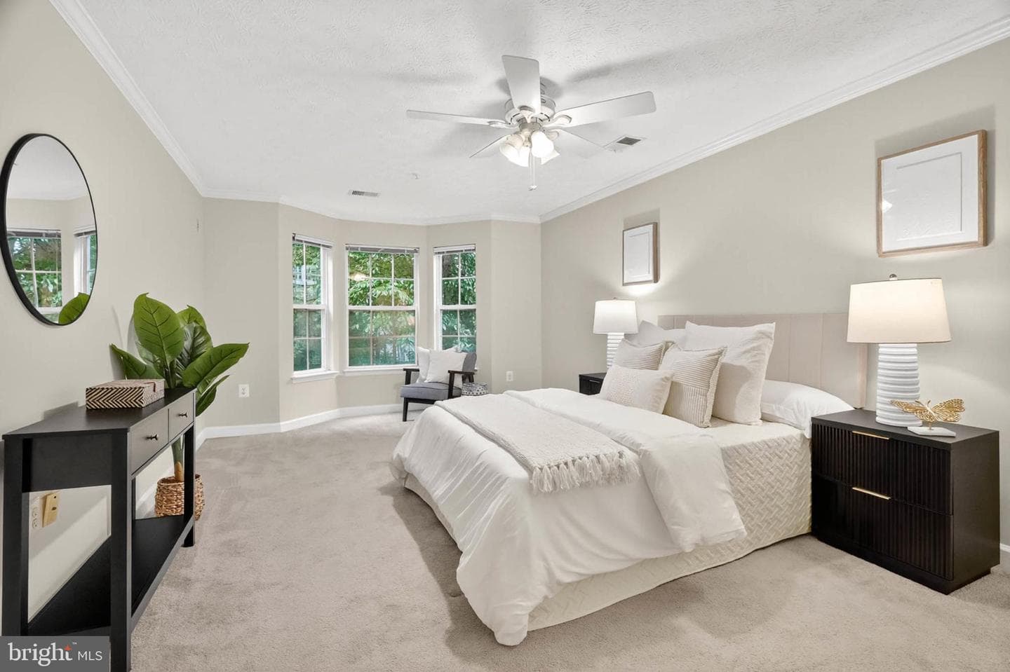 627 Admiral Drive #203 photo 13