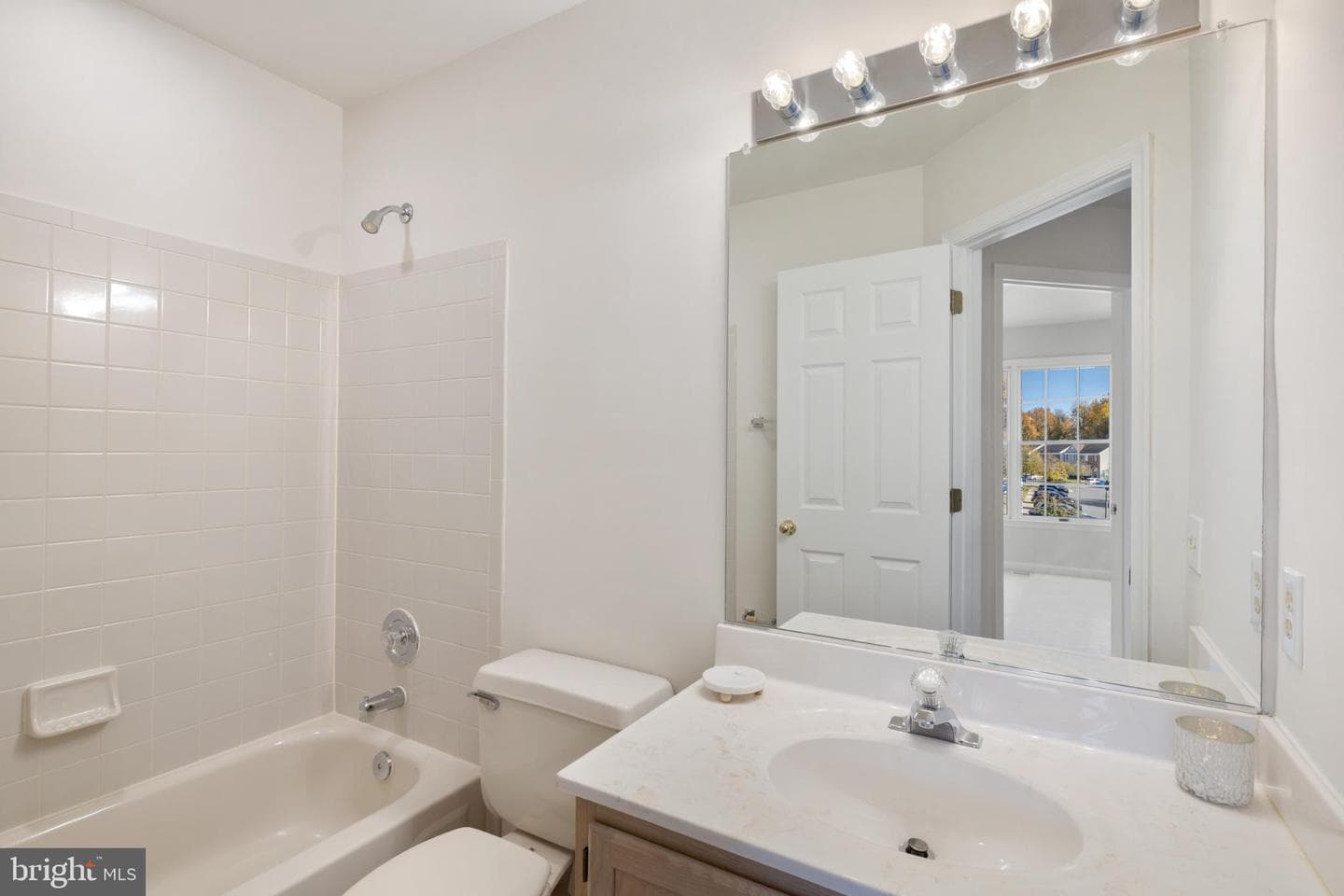 268 Saint Michaels Circle photo 22