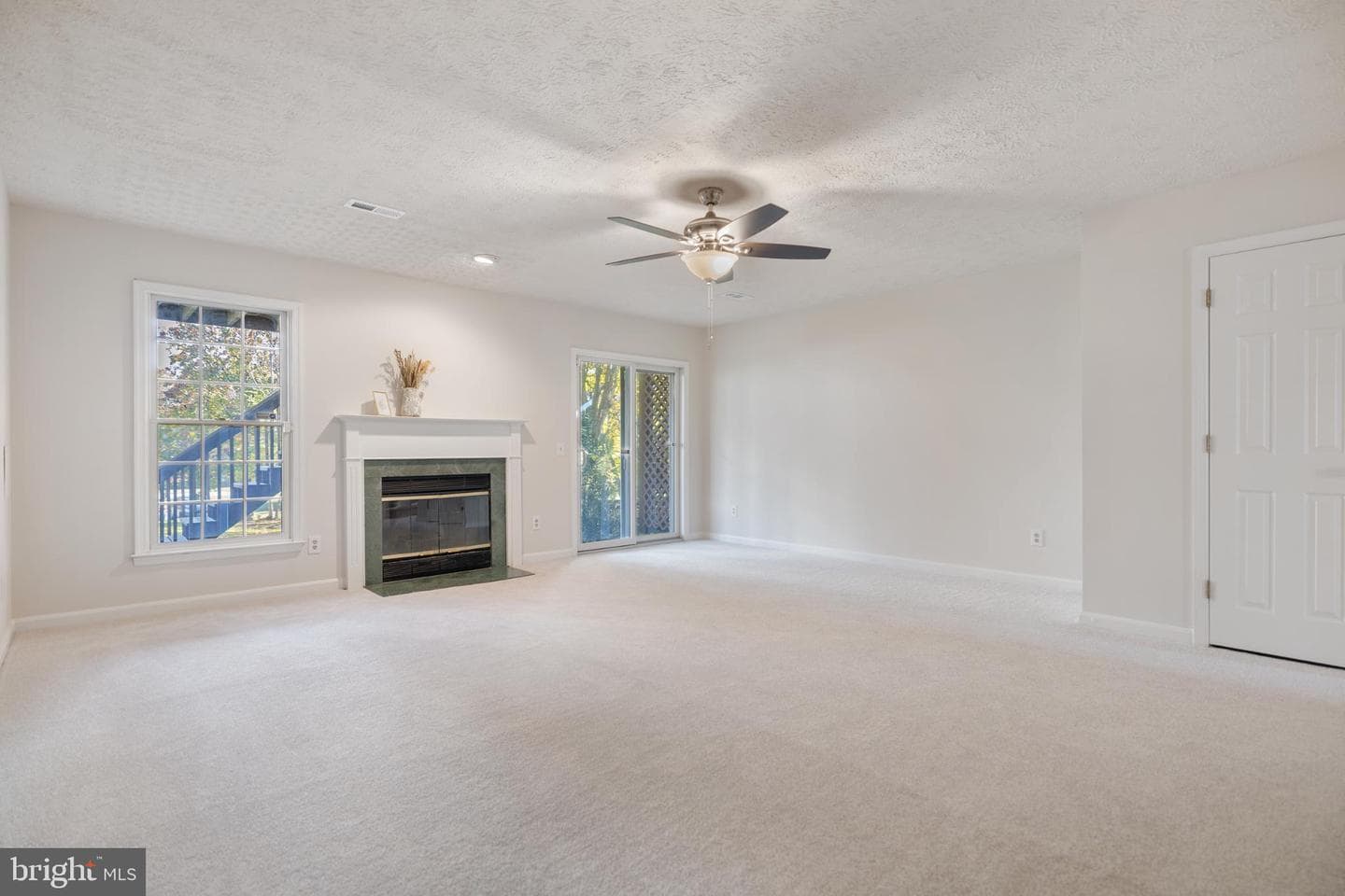268 Saint Michaels Circle photo 27