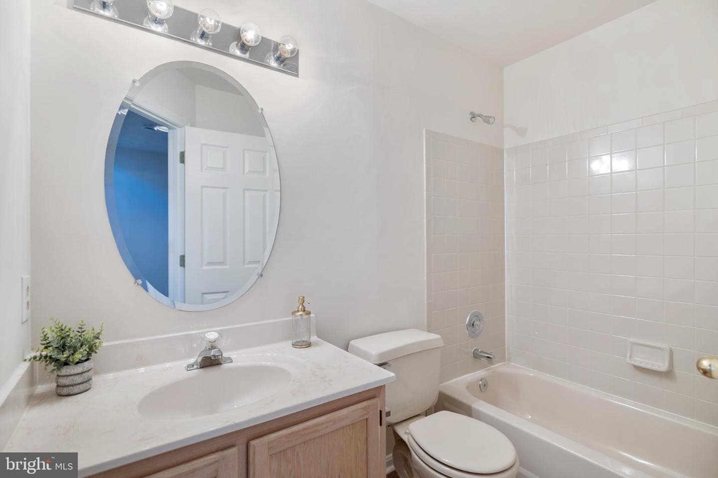 268 Saint Michaels Circle photo 30