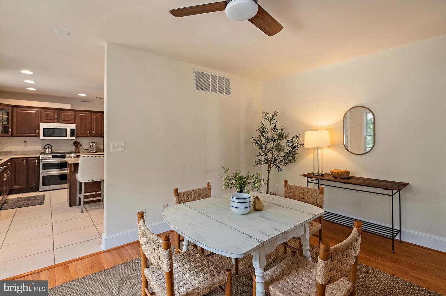 413 Joyce Lane W photo 23