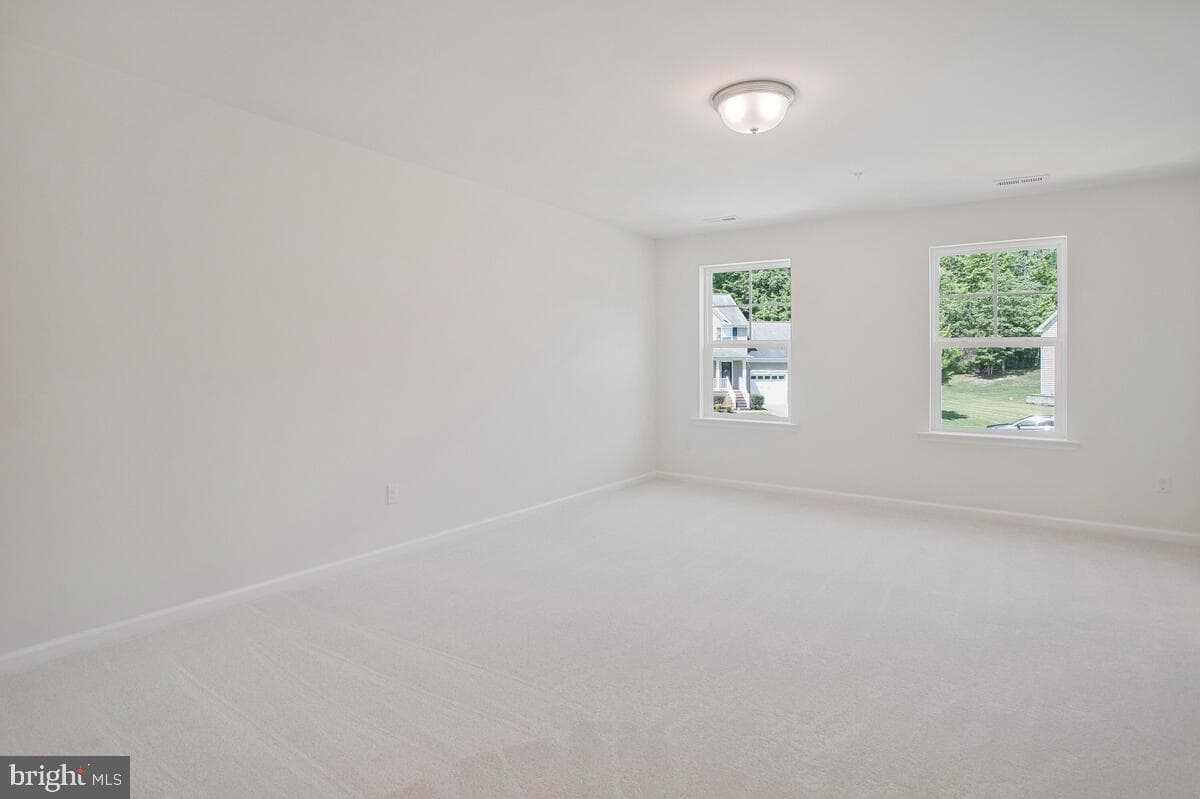 406 Warwick photo 27