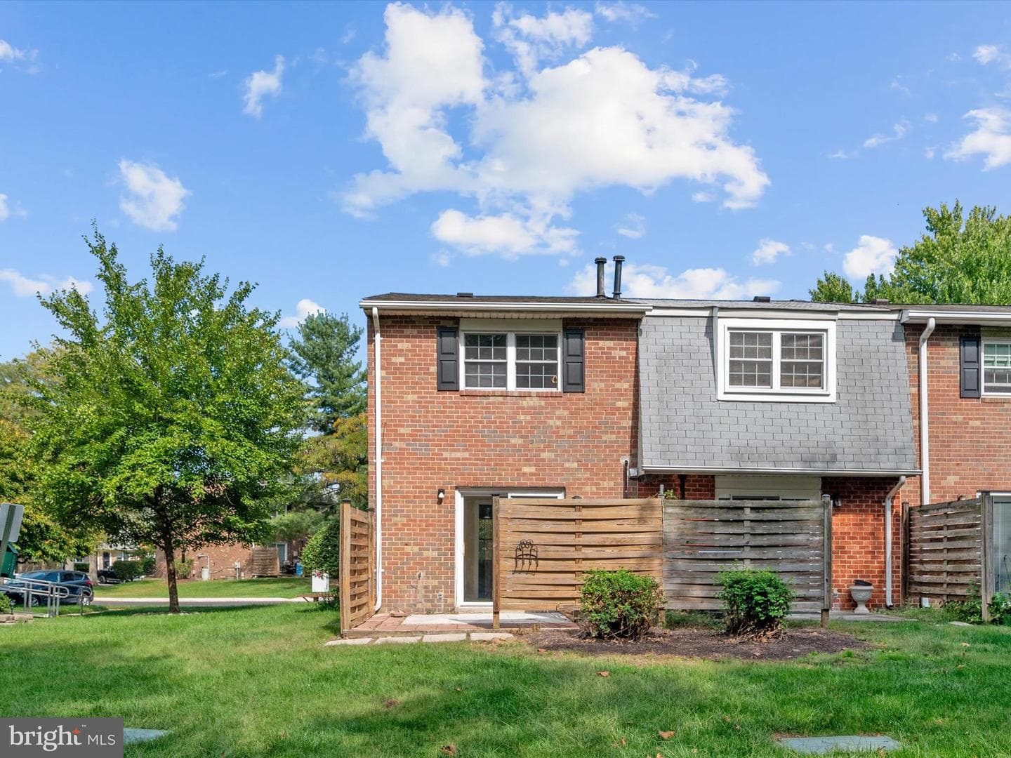 8421 Norwood Drive photo 24