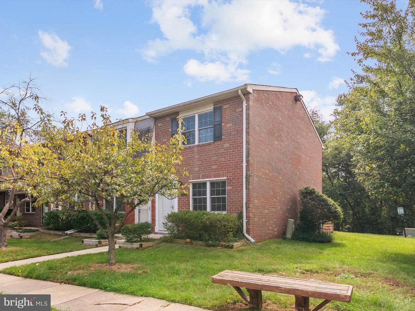 8421 Norwood Drive photo 3