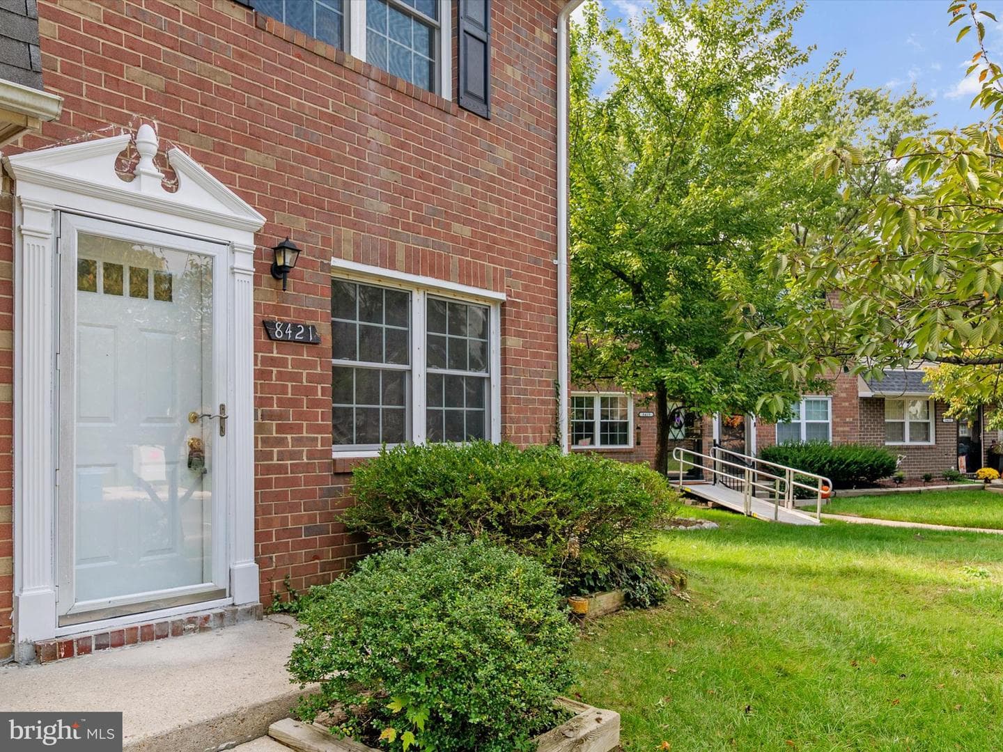 8421 Norwood Drive photo 4