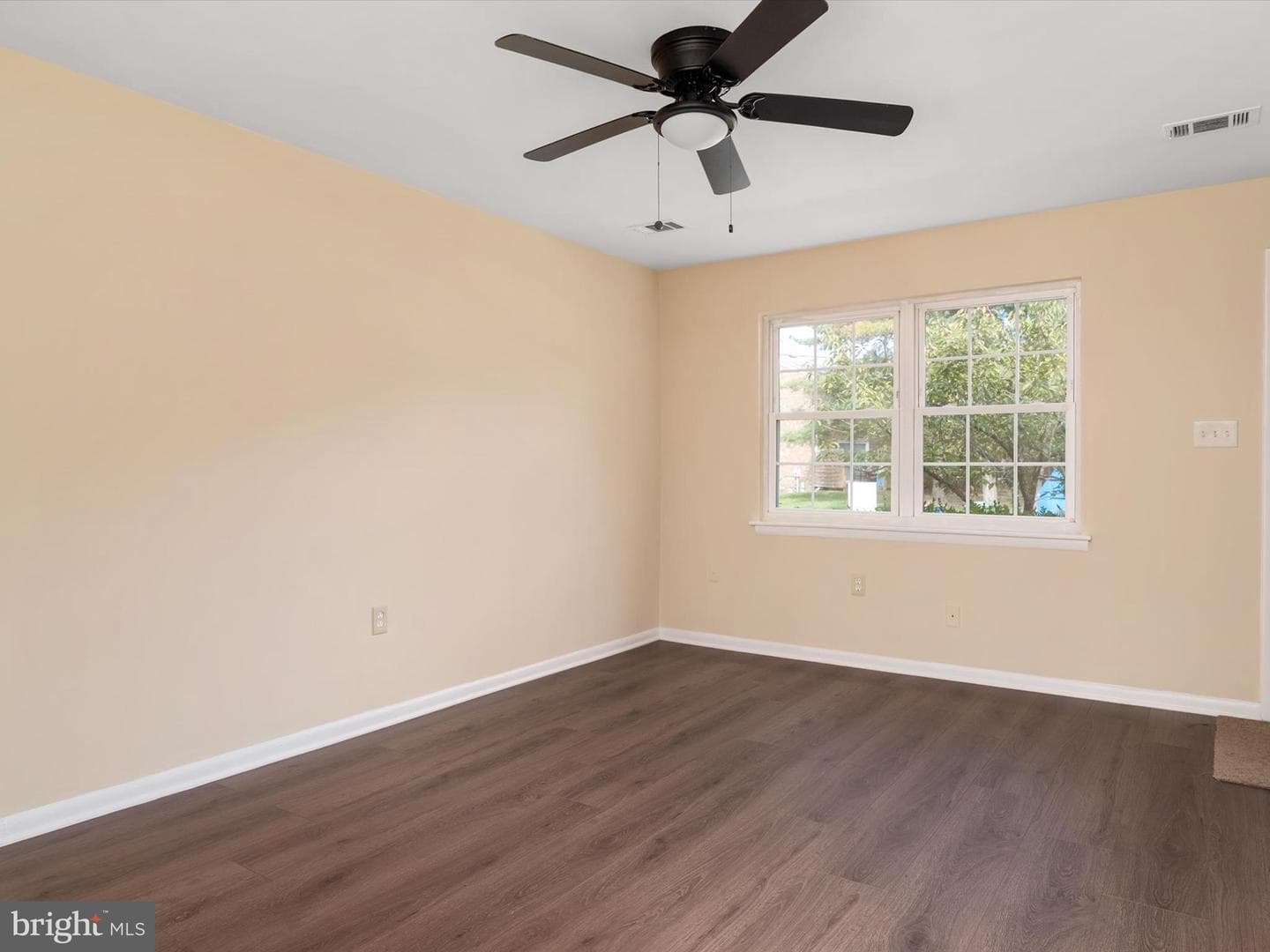 8421 Norwood Drive photo 8