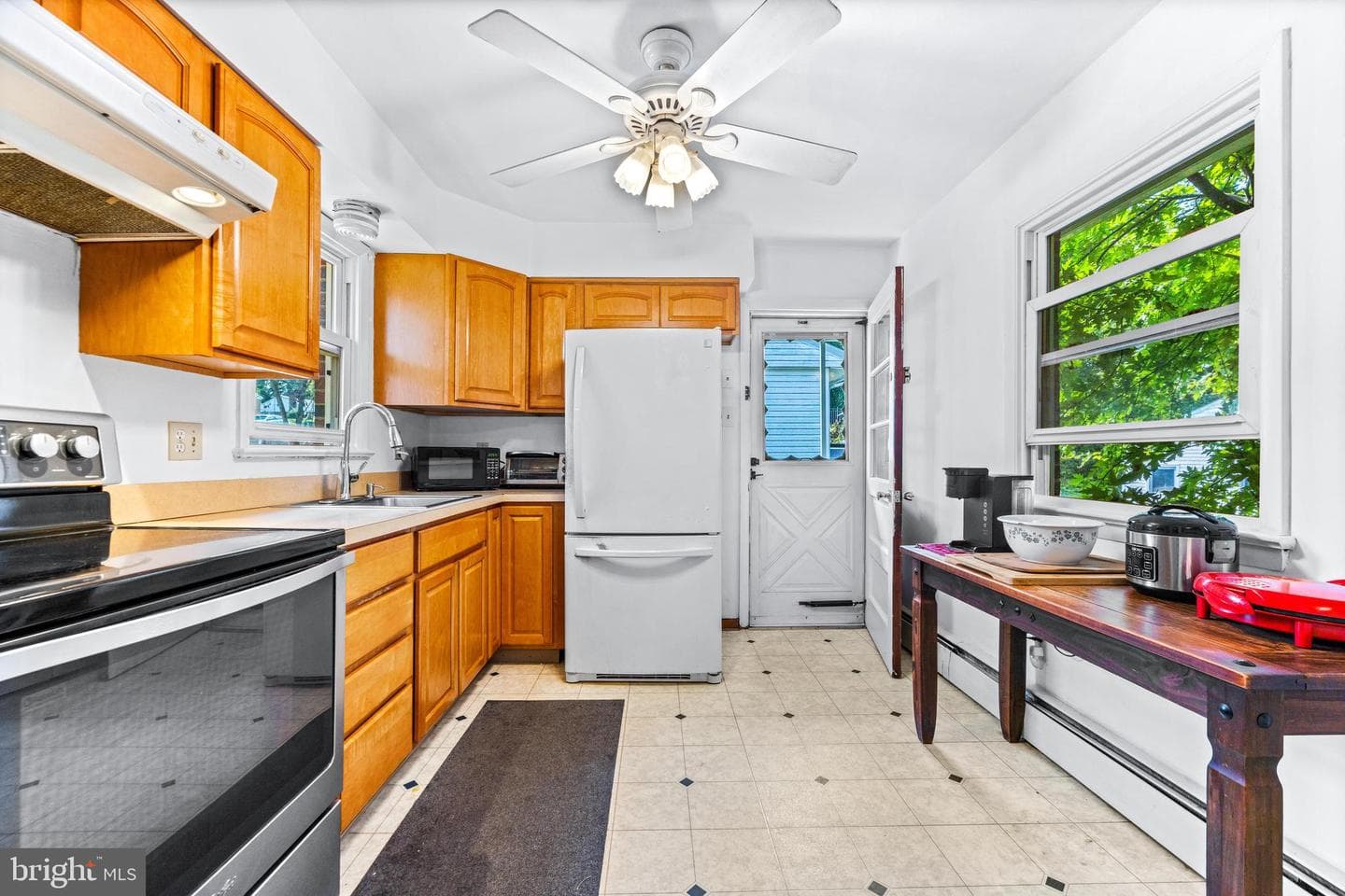 307 Norman Avenue photo 11