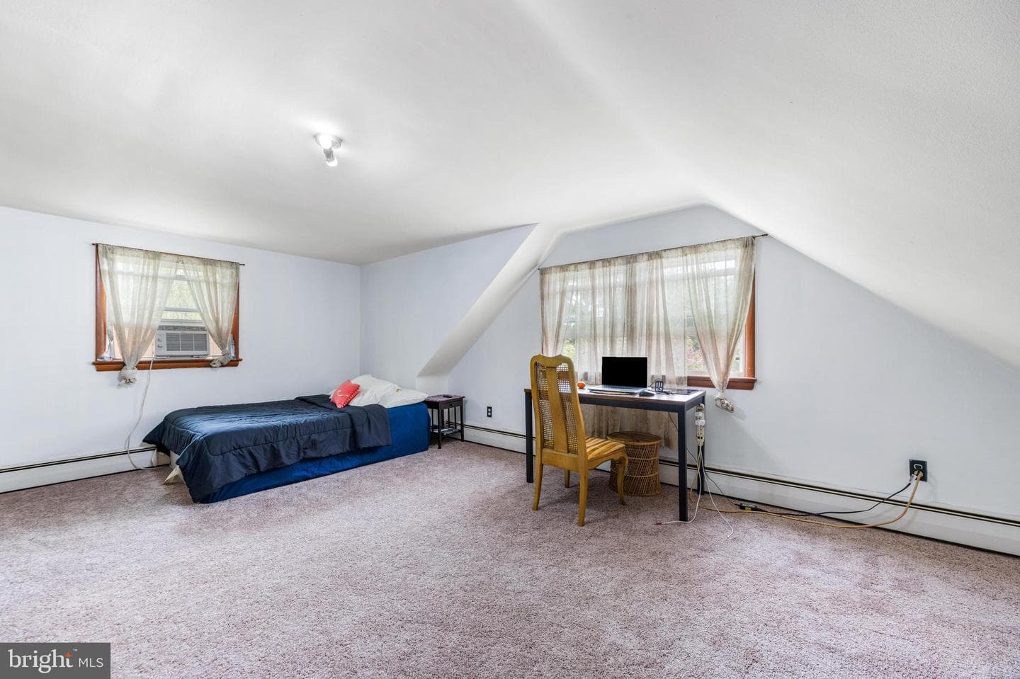307 Norman Avenue photo 22